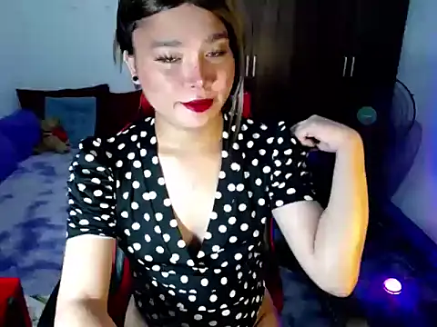 sofiathe1st - Sofiathe1st's free webcam - UK Sex Cams