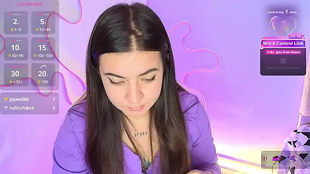 stepha_babe (F young) - show ass + spanks