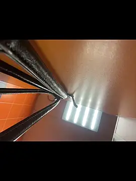 kirasunshine - KiraSunshine's free webcam - UK Sex Cams