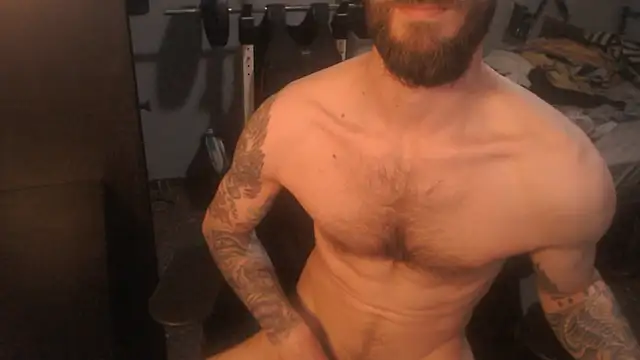 SexxxyLouis live sex cam