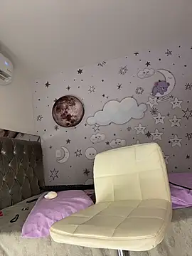 Webcam Model (daliz_20_z)  is live.Free join now!