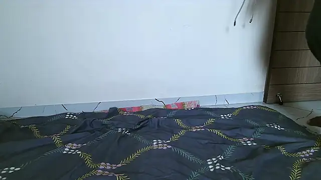 miss_sanika (Ask my age) - MAKE ME NUDE