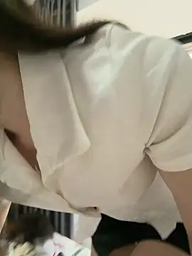 meimei_x Live Webcam on Stripchat