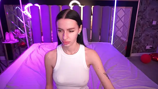 snow_whiteeex - Snow_WhiteeeX's free webcam