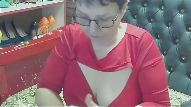 lily4yourfun - Lily4yourfun's free webcam