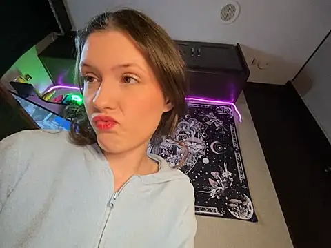 thedeepwebcutie (F teen) - 💦✨pussy play+last tip toy ctrl✨💦