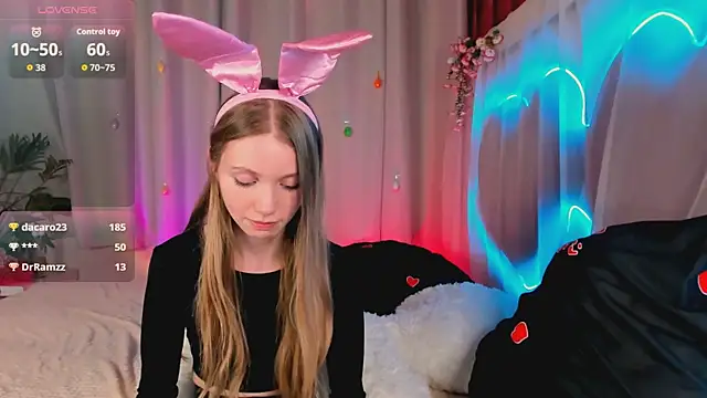 lada2k4 - Lada2k4's free webcam