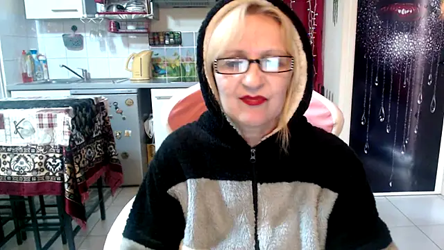 ala-n-dala - Ala-N-Dala's free webcam