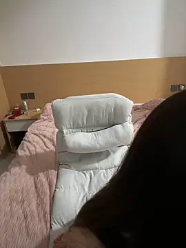 美女_xiaoxinxin_在线直播