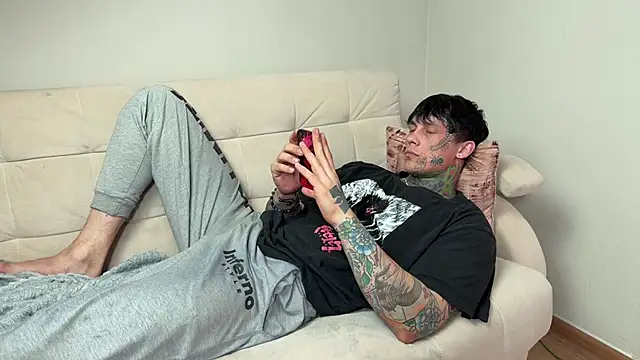 anubisgods - Anubisgods's free webcam - UK Sex Cams