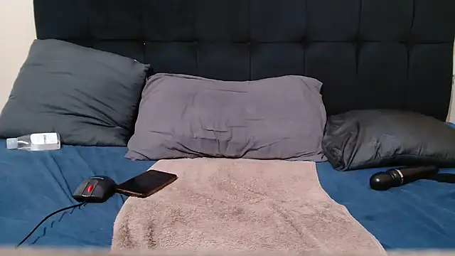 CaramelBootty webcam