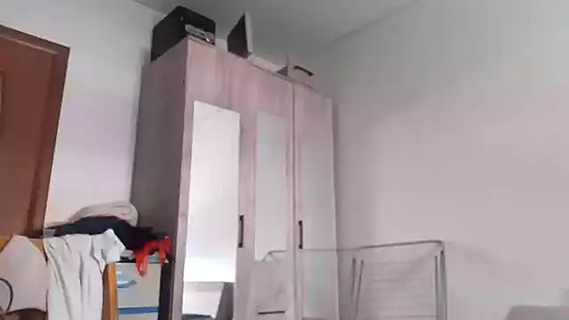 annette_meow1 - Annette_meow1's free webcam