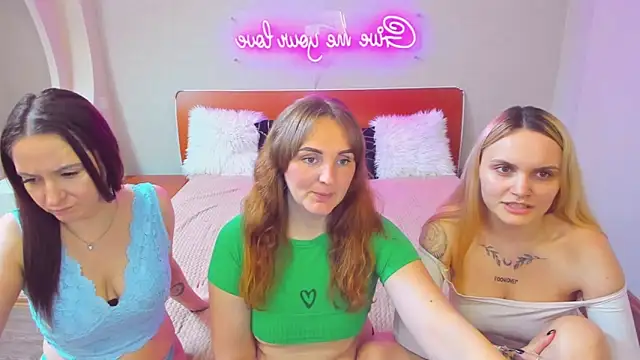 live cam chat MagicEyess