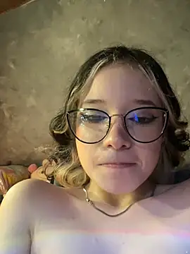 Webcam Model (sukubo__)  is live.Free join now!