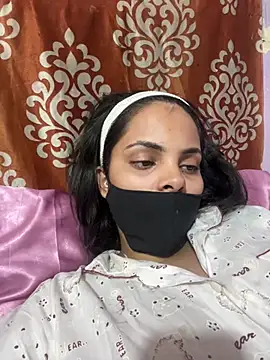 Sandhya_77 Live Webcam on Stripchat