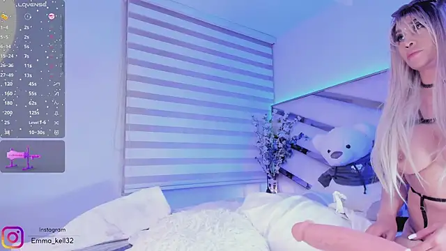 emma-kell (F milf) - plug anal + 💦💦💦squirt💦💦💦💦💦