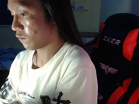 ashelyxyn69xx webcam