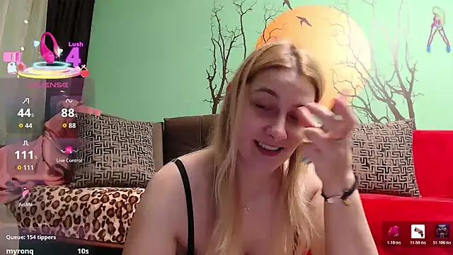 lovingfeetheels - Lovingfeetheels's free webcam