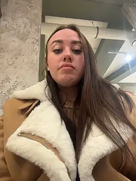 kirasunshine - KiraSunshine's free webcam