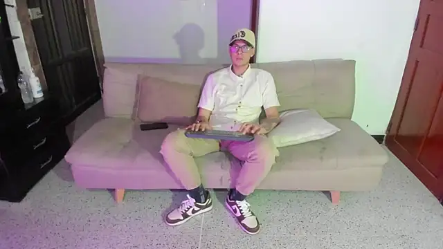 vlad__night - Vlad__night's free webcam - UK Sex Cams