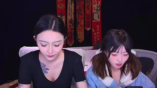 wik-yibao - Wik-yibao's free webcam