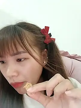 linkly-ly - Linkly-ly's free webcam - UK Sex Cams