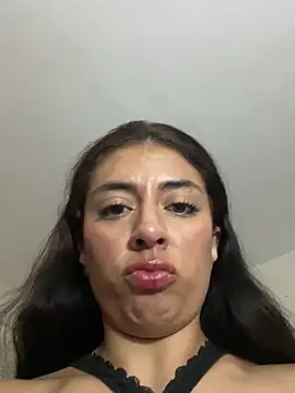 panquesitorico (F young) - Baile en cámara sin bra y tanga 🔥🌭