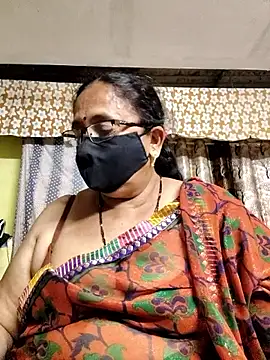 anasuyatelugu_hot (F mature) - Oil boob show