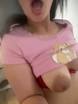 Milana_UK's live cam