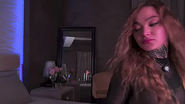 ariwild - AriWild's free webcam - UK Sex Cams