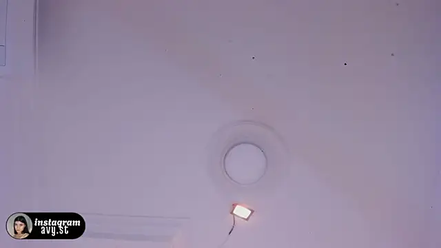 avy_st - Avy_st's free webcam - UK Sex Cams