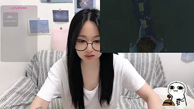 liliybaby - LiLiYbaby's free webcam - UK Sex Cams