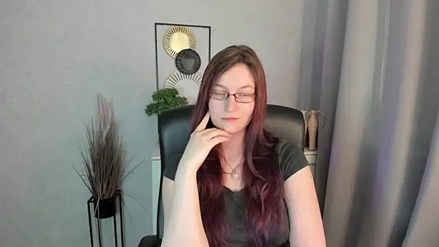 emmaxdelight - EmmaxDelight's free webcam - UK Sex Cams