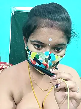 Ramya-hot-gueen Live Webcam on Stripchat