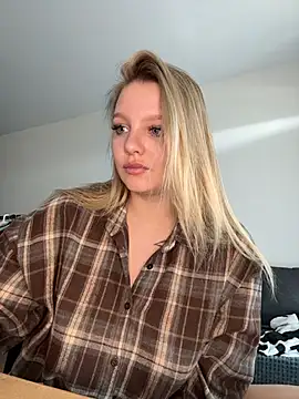 bettyloveu - Bettyloveu's free webcam - UK Sex Cams