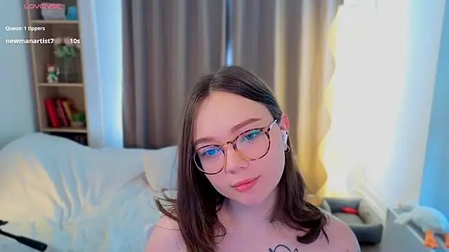 milenasaint - MilenaSaint's free webcam - UK Sex Cams