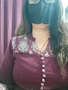 aishwaryaa_69 - Aishwaryaa_69's free webcam - UK Sex Cams