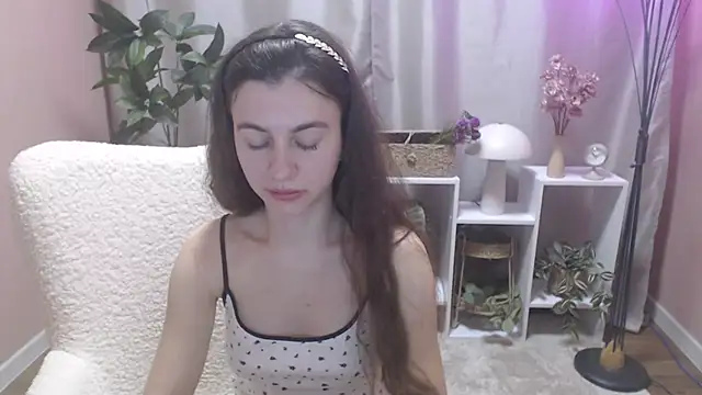 mistybree - MistyBree's free webcam - UK Sex Cams