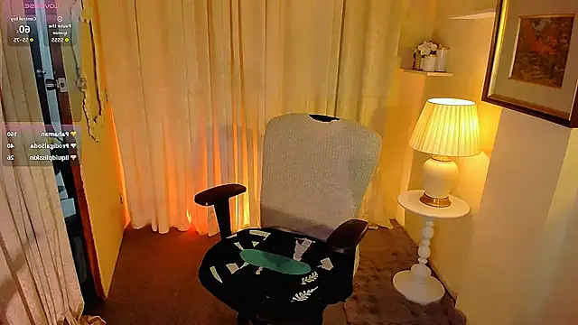 divorced_ms_valeria - DIVORCED_MS_VALERIA's free webcam - UK Sex Cams