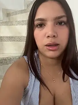 Kamila_Summers webcam