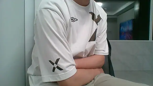 nole_china7 (Ask my age) - talk / fun / cum