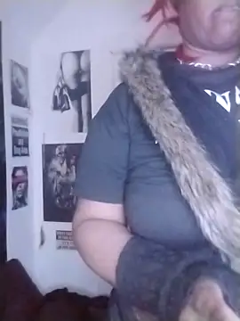 Webcam Model (VenezuelaLuxeNoir)  is live.Free join now!