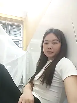 little-green-sprout - Little-green-sprout's free webcam