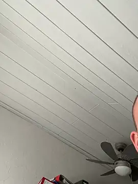 superbertok (M young) - Party vorm Dienst