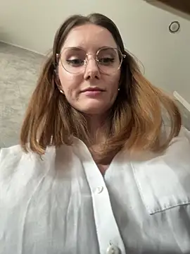 freyja_44 (F young) - take off your panties under the table