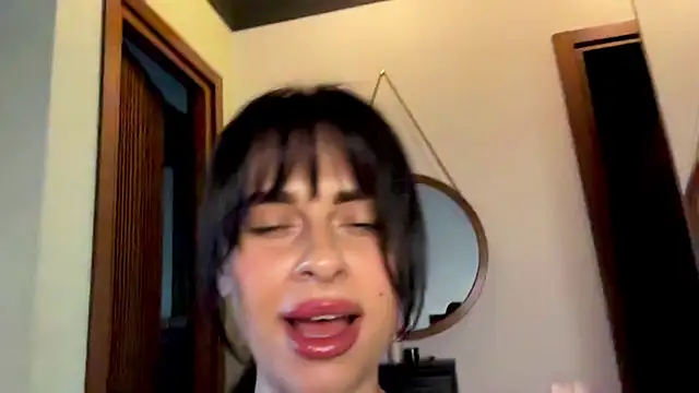 MariaValverdeee webcam