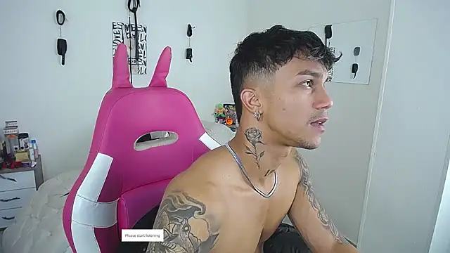 Leonard_Price webcam