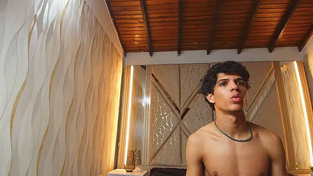 Hotcouple_222 webcam