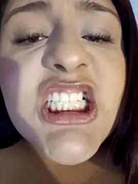 tudiablitalitabellaaa webcam