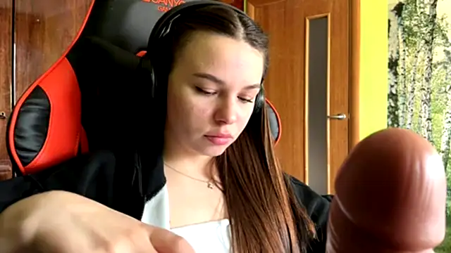 ThedaStrevell webcam